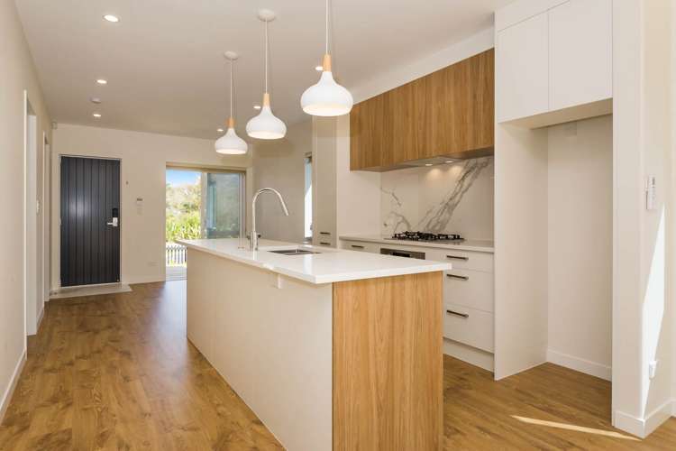 21 Ahutoetoe Road Wainui_5