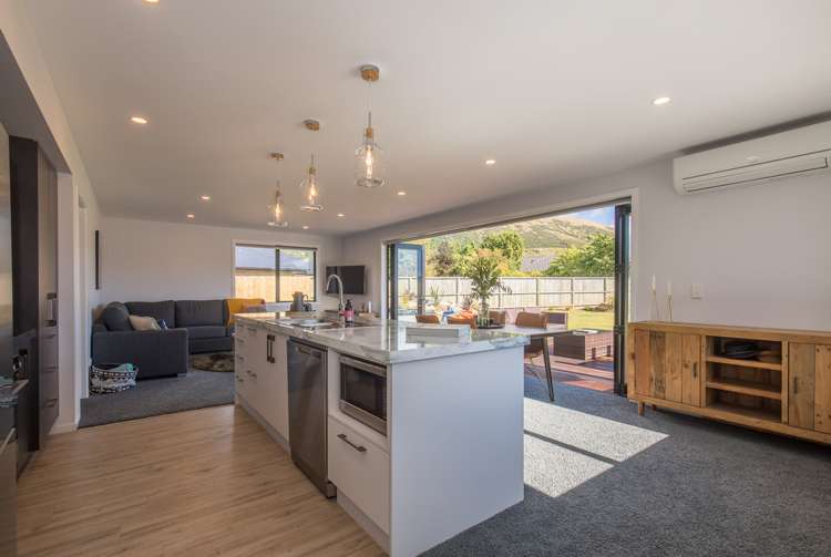 5 Paradise Place Lake Hawea_5