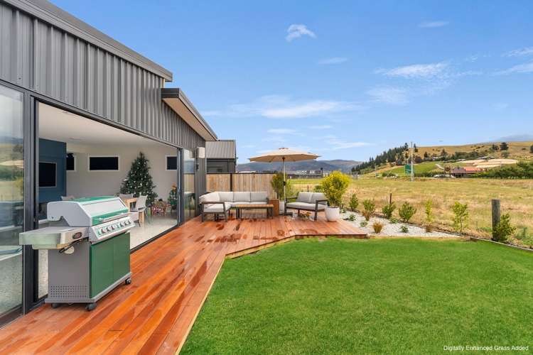 83 Magnum Drive Cromwell_0