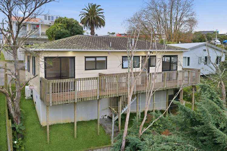 2/8 Sunnyfield Crescent Glenfield_13