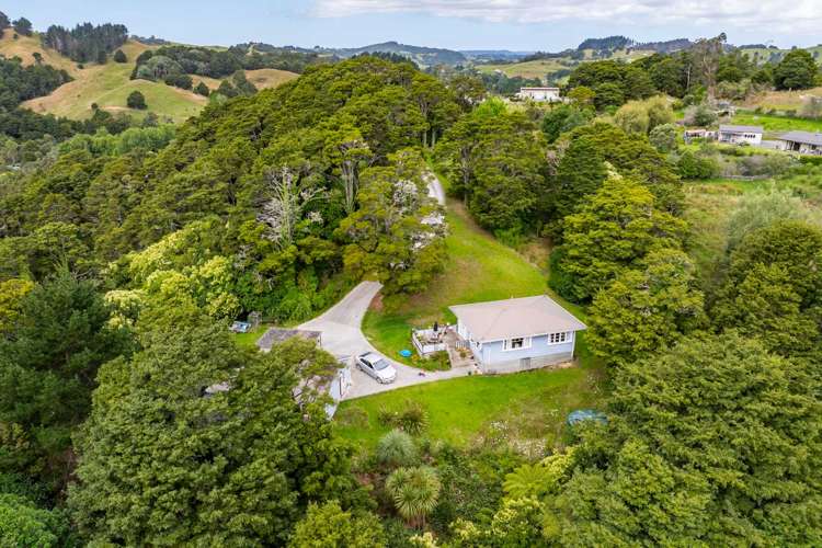 43B Hook Road Paparoa_18