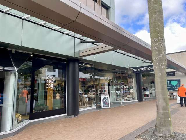 Shop 2/3/1 - 7 The Strand Takapuna_1