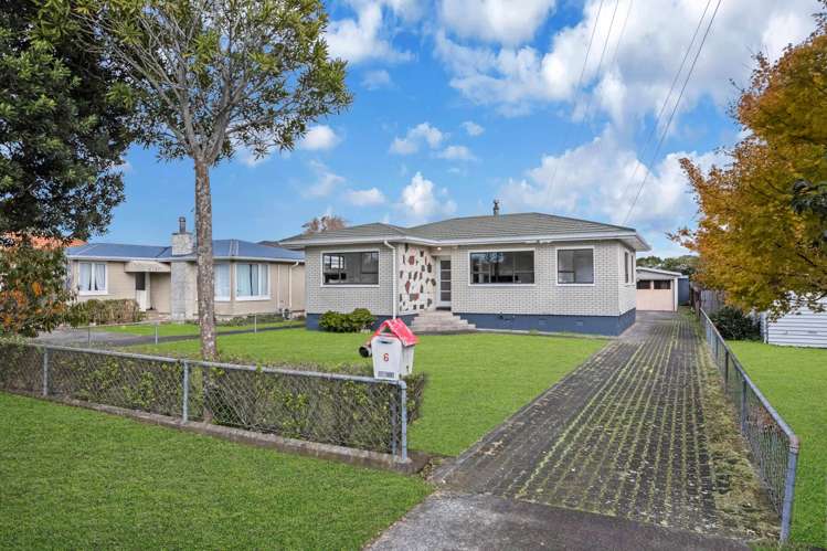 6 Peachgrove Road Te Atatu Peninsula_16