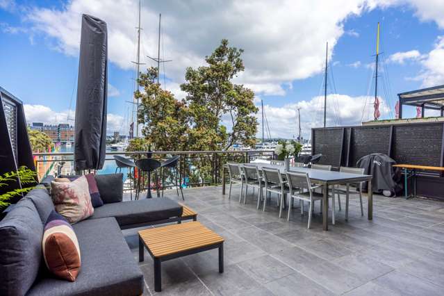 Viaduct Party Pad!!