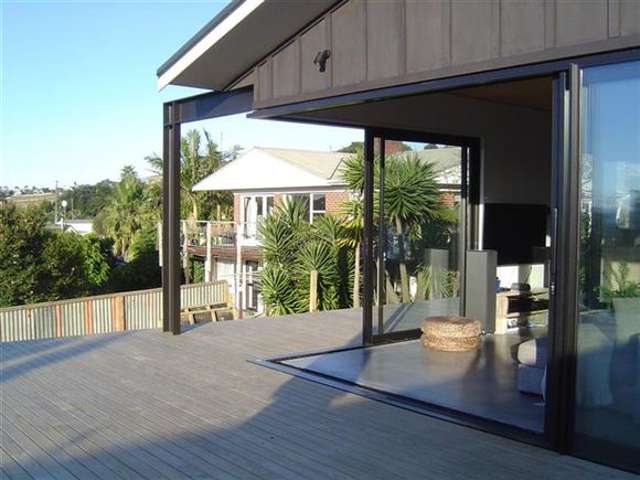 26 Surf Road Stanmore Bay_1