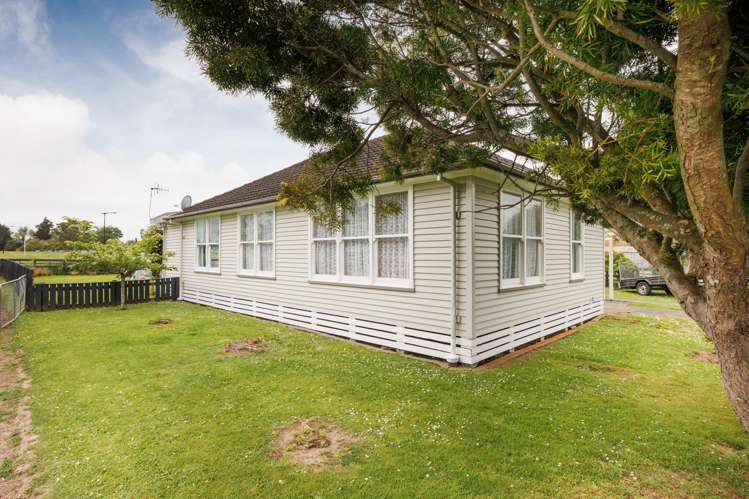 16 Hendersons Line Marton_9