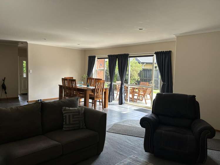 38 Mickelson Avenue Rototuna_6