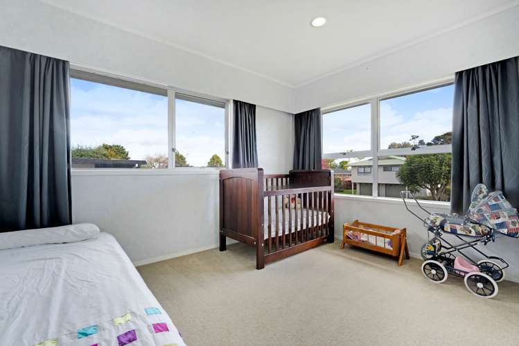 22 Fairview Avenue Opaheke_16