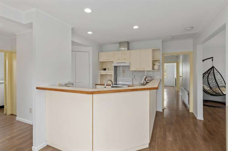 50A Holland Street Glenholme_12