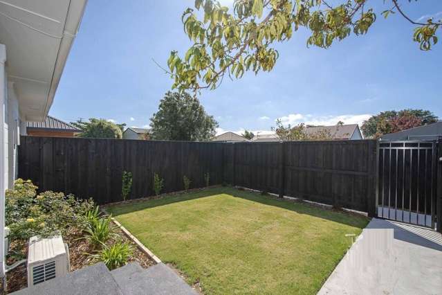 2/19B Torrens Road Hillmorton_2
