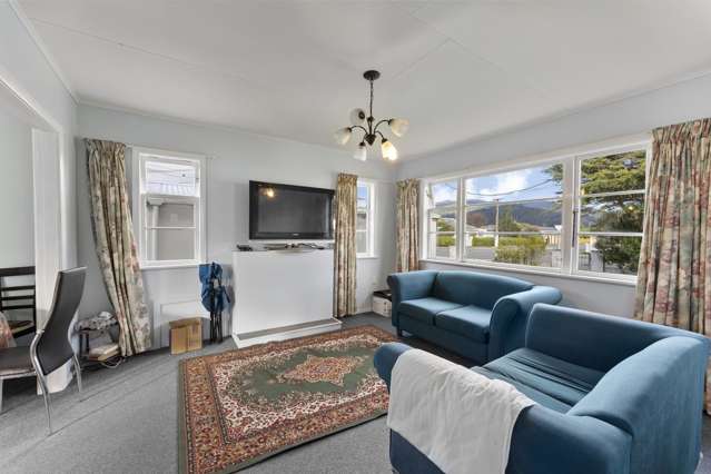 1/9 Best Street Wainuiomata_4