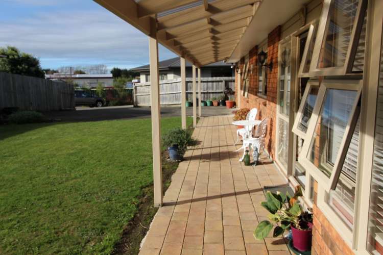 5 Russell Street Marton_21