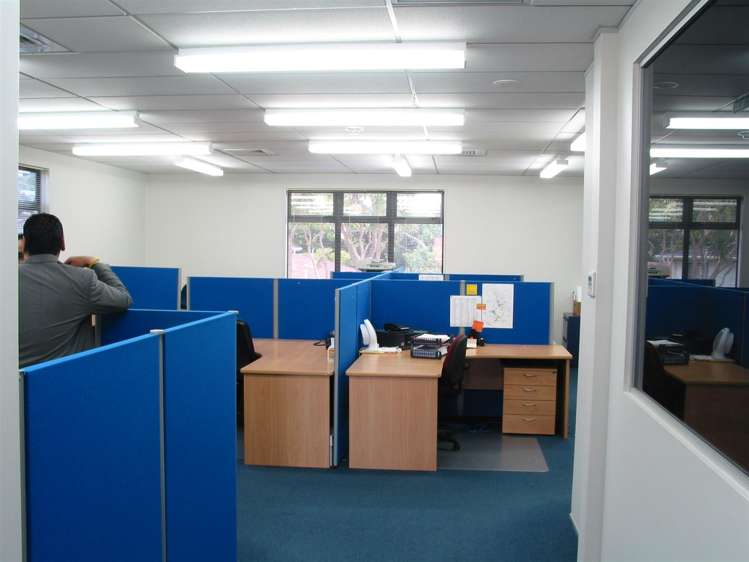 Level 1, 12 Moorefield Road Johnsonville_3