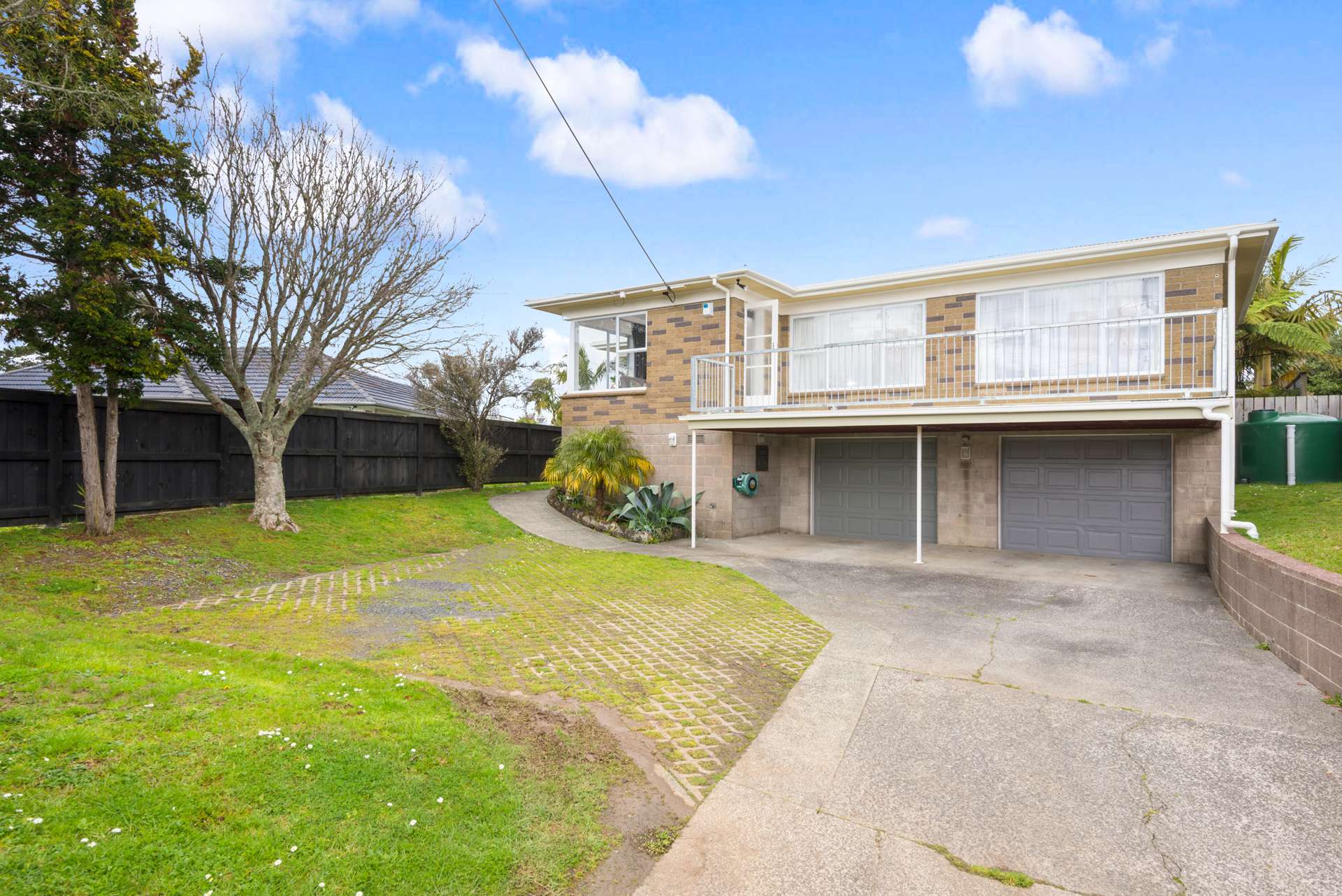 39 Royal View Road Te Atatu South_0