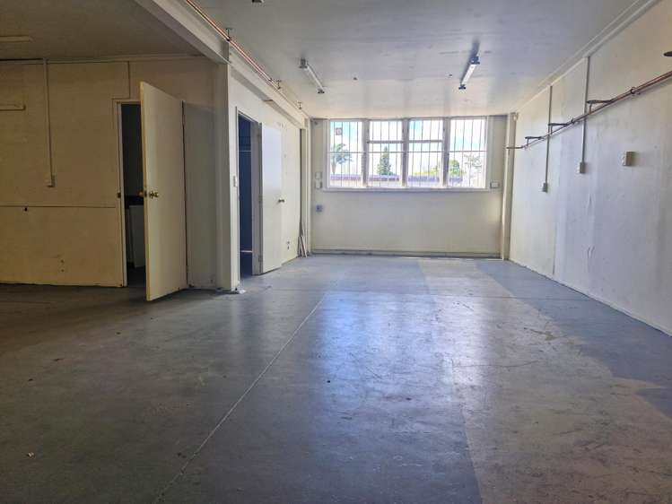 15 Lake road Frankton_9