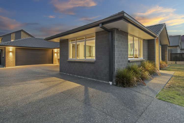 9 Blacklock Road Pyes Pa_25