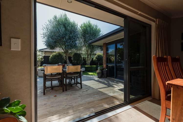 17 Norfolk Drive Cambridge_10