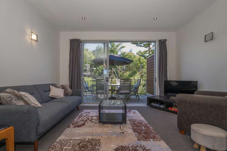 51/18 Eyre Street Whitianga_8