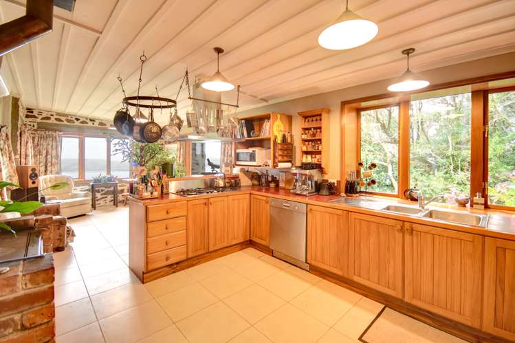 80 Purakaunui Road Mihiwaka_8