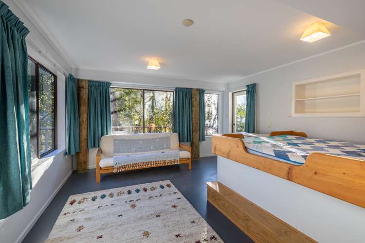 1746 Queen Charlotte Drive Anakiwa and Surrounds_10