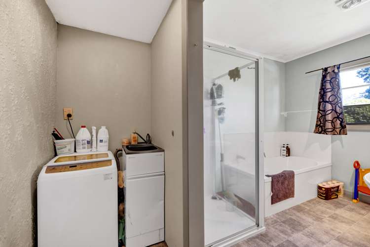 186 Tasman Street Opunake_4