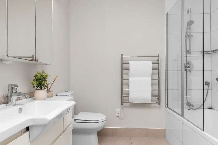 11/18 Takitimu Street Orakei_10