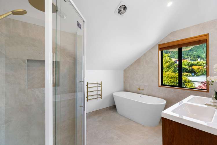 19b Richards Park Lane Fernhill/Sunshine Bay_20