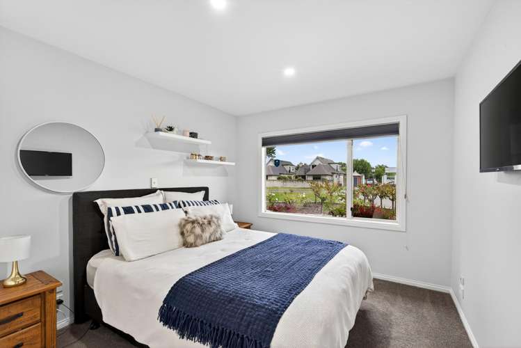 607 Market Street South Hastings_11