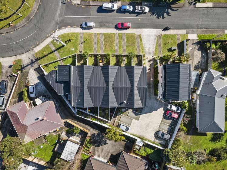 8/24 Tara Road Henderson_12