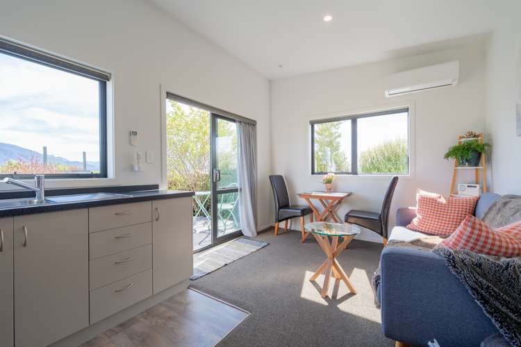 75 Burnby Drive Te Anau_17