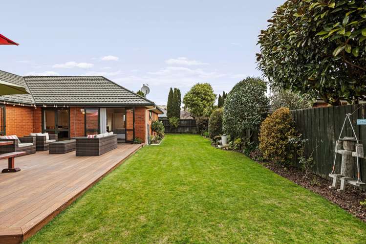 9 Mallard Place Woolston_24
