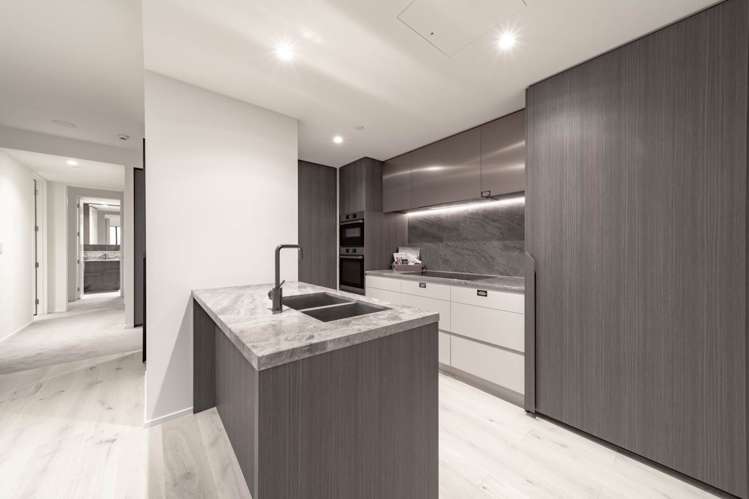 4801/10 Commerce Street City Centre_5