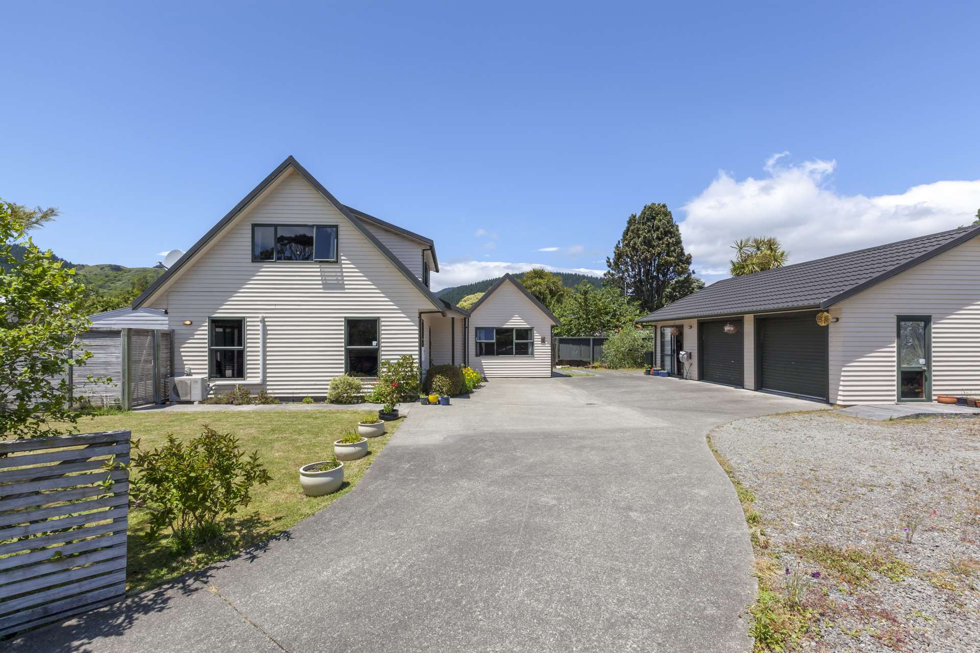 7 Atarau Grove Paraparaumu_0