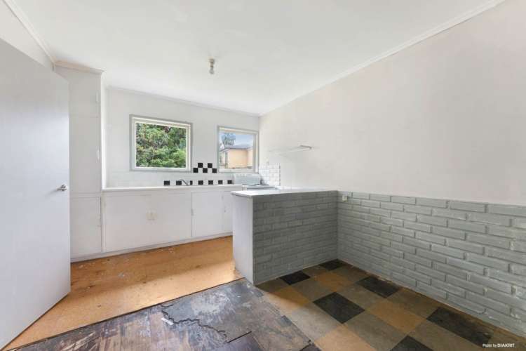 28 West Lynn Road Titirangi_4