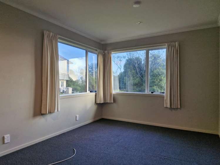 111 Glenpark Ave 2157_12