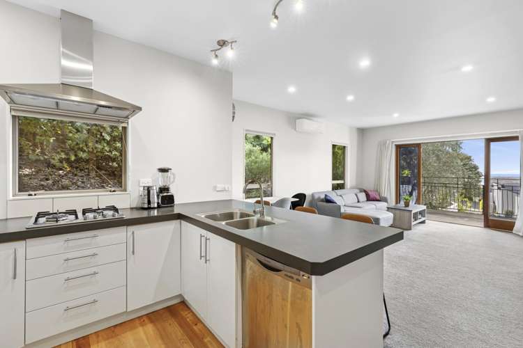 28 Valhalla Drive Richmond_25