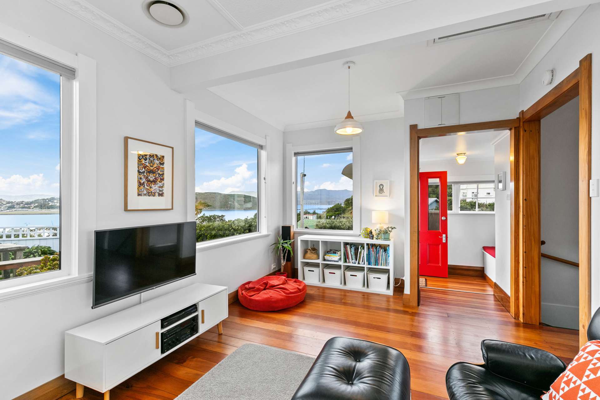 16 Hungerford Road Lyall Bay_0