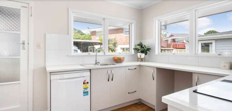 6B Seaview Road Milford_5