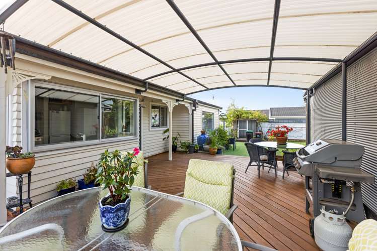 11 Bowling Road Greenmeadows_11