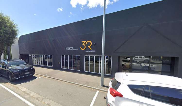 209 Karamu Road North_0