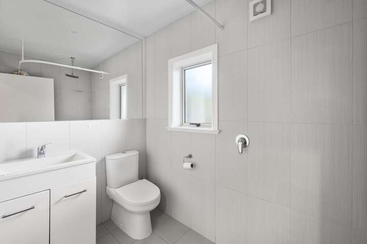 7 Simmonds Crescent Springfield_20