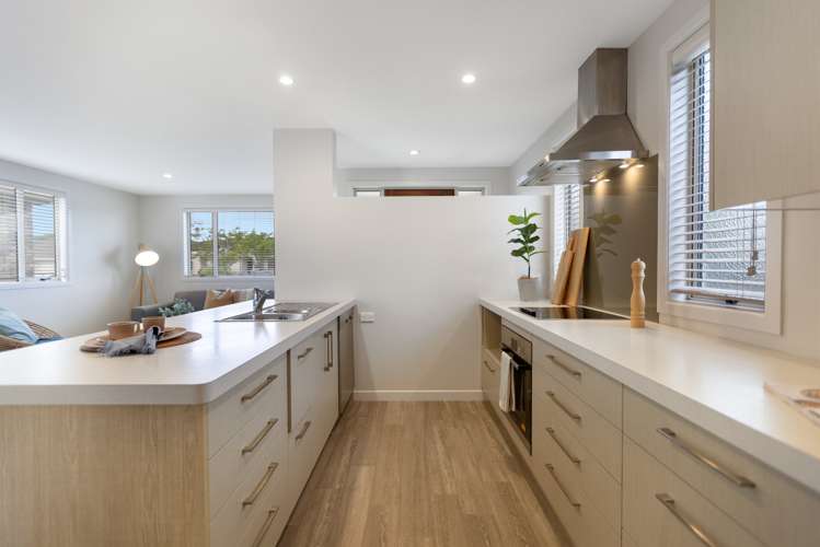 30 Scoria Close Pyes Pa_6