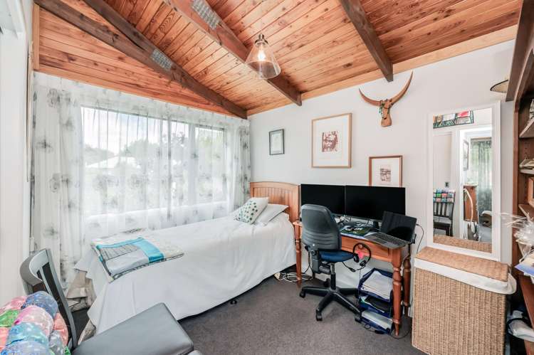 4 Russell Street Darfield_17