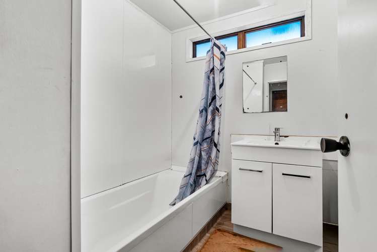 1/12 Tamworth Close Manurewa_8