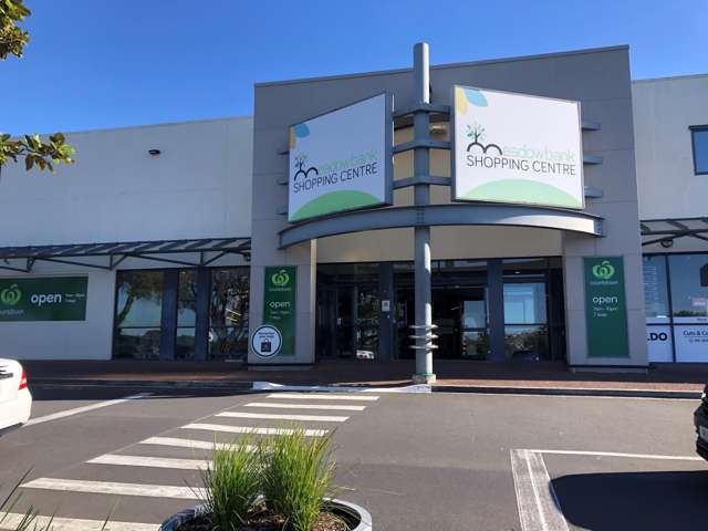 Retail for Lease – Meadowbank Mall