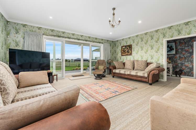 1228b Camerons Line Feilding_12