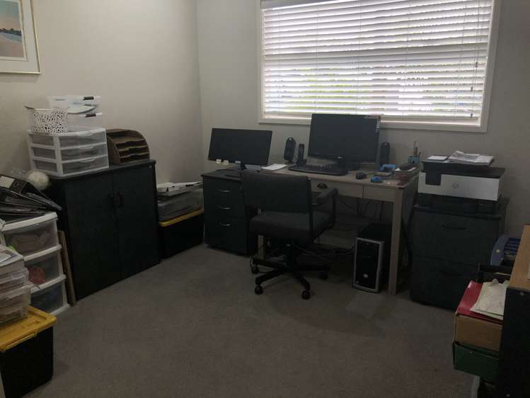 2 Fantail Crescent Maraetai_11