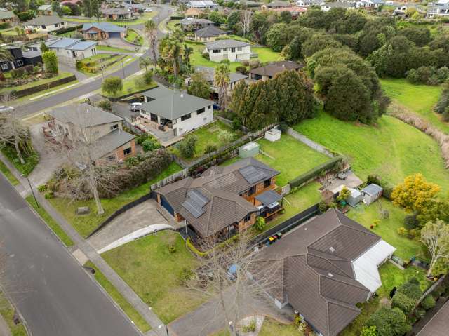 Family Home with Massive Backyard