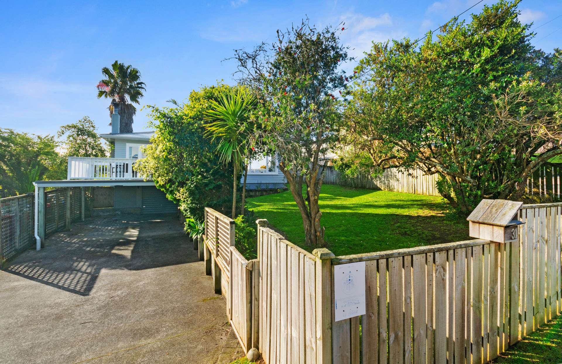 1/31 Sylvan Crescent Te Atatu South_0