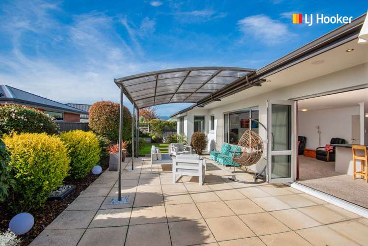 24 William James Close Mosgiel_24